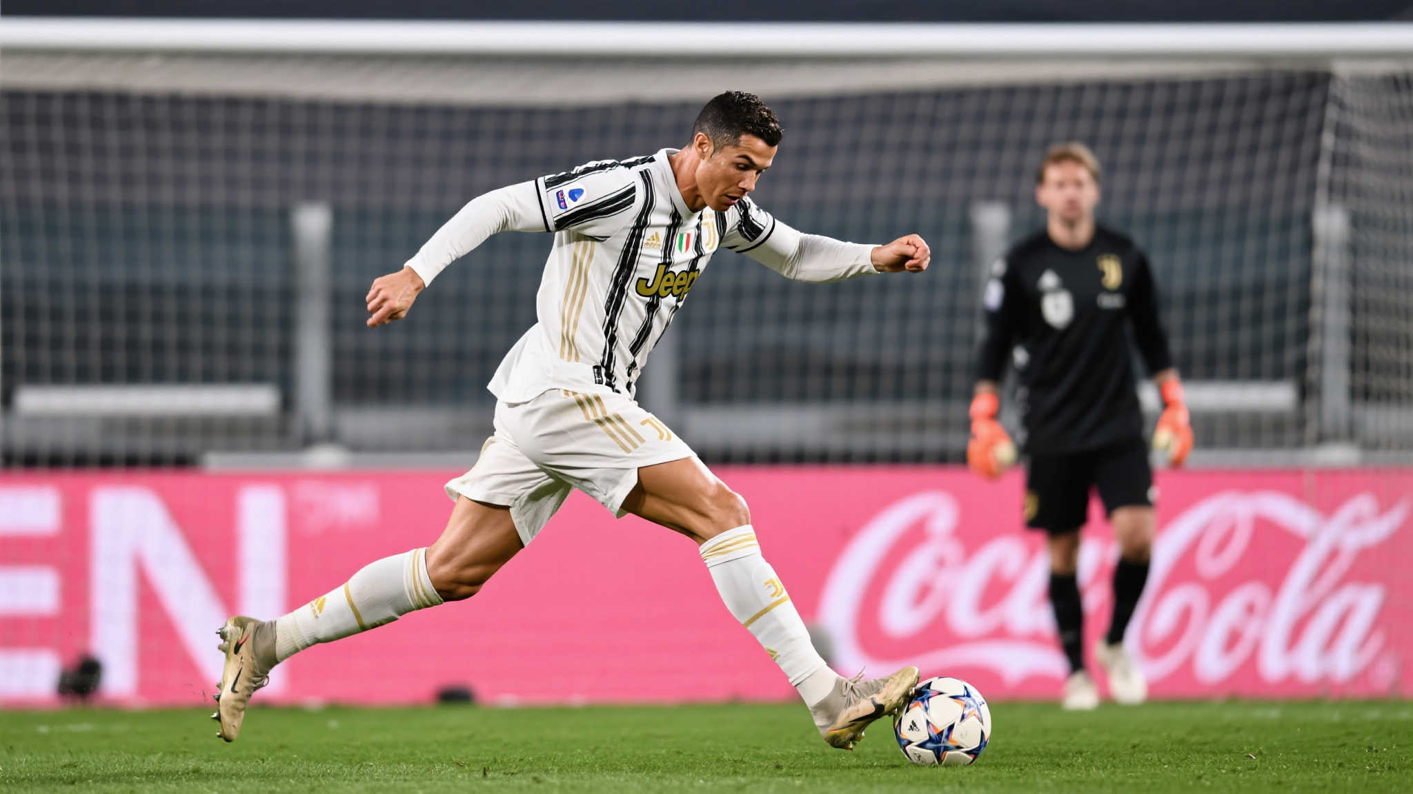 纳格尔斯曼：C罗依然具备威胁，维蒂尼亚闪耀欧冠赛场